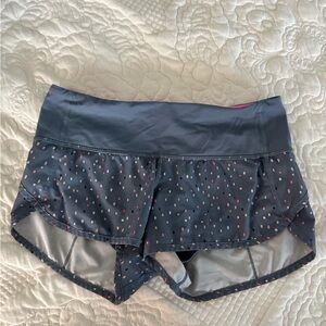 Lululemon speed up shorts low rise 2.5 inch